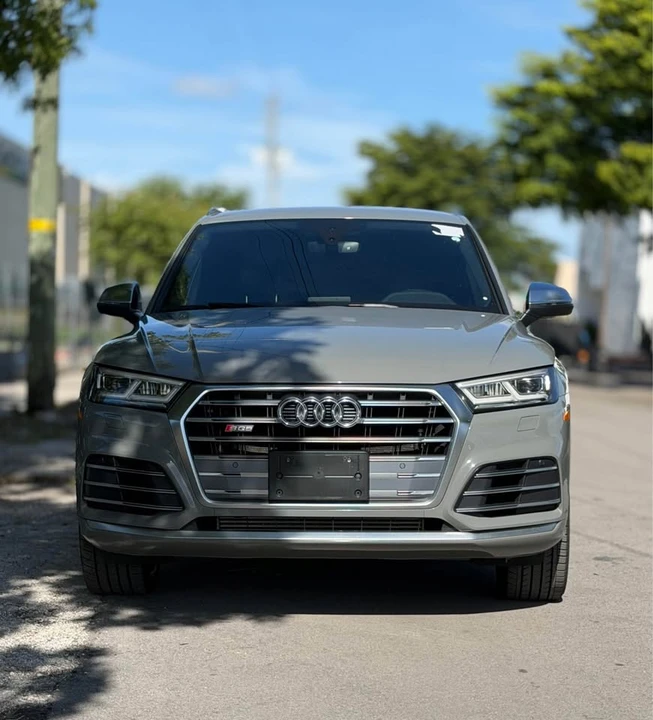 2020 Audi FY SQ5 - Image 2 of 11