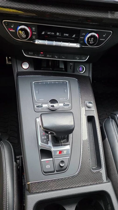 2020 Audi FY SQ5 - Image 10 of 24