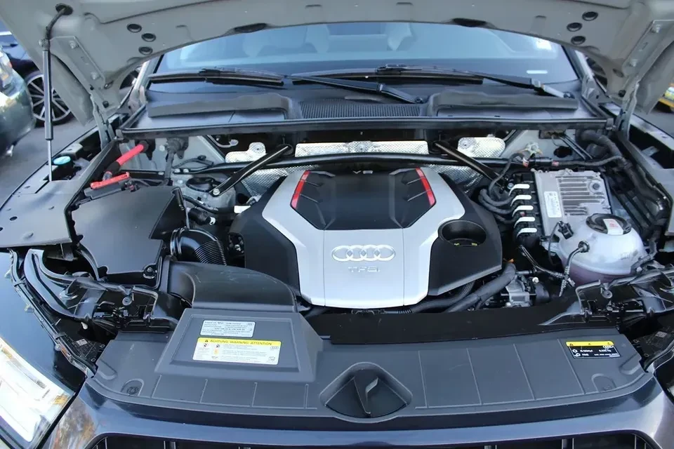 2020 Audi FY SQ5 - Image 11 of 11
