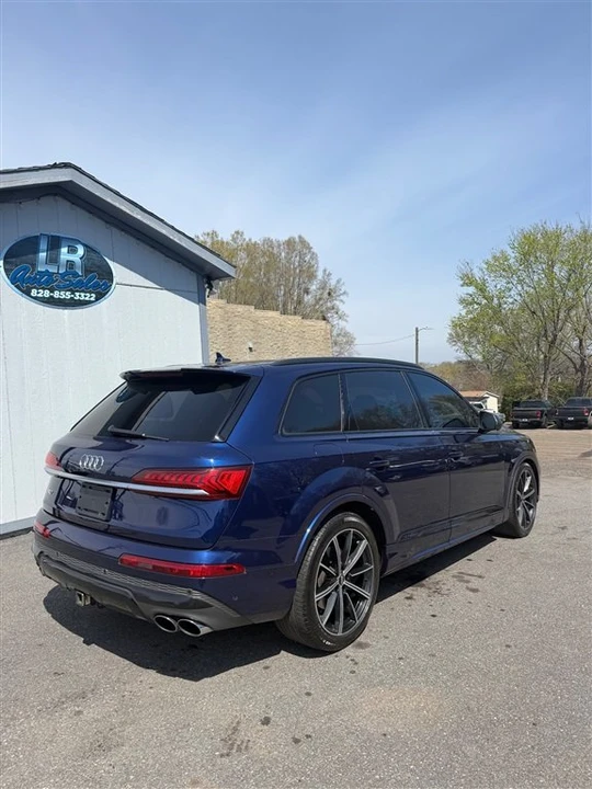 2020 Audi SQ7 - Image 5 of 16