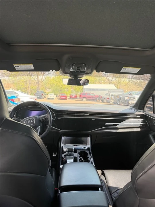 2020 Audi SQ7 - Image 11 of 16