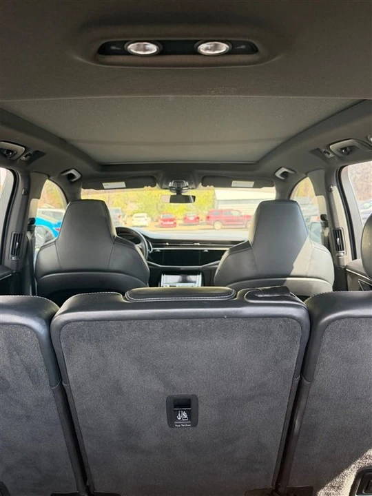 2020 Audi SQ7 - Image 9 of 16
