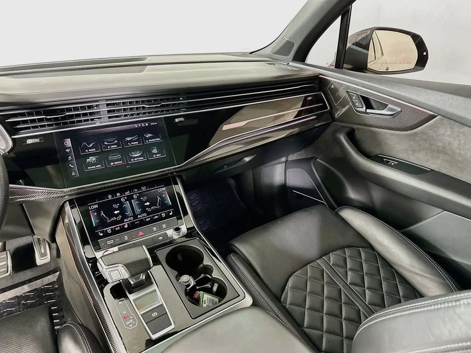 2020 Audi SQ7 - Image 18 of 20