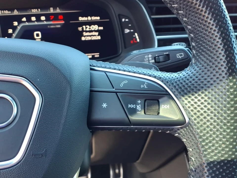 2020 Audi SQ7 - Image 2 of 20