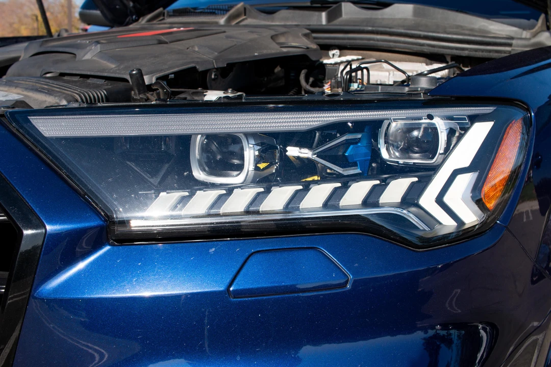 2020 Audi SQ7 - Image 14 of 31