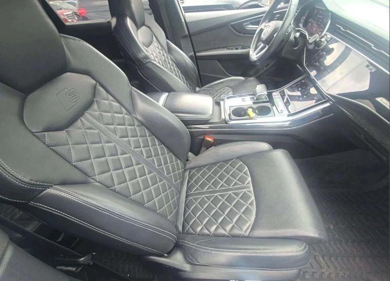 2020 Audi SQ7 - Image 8 of 10