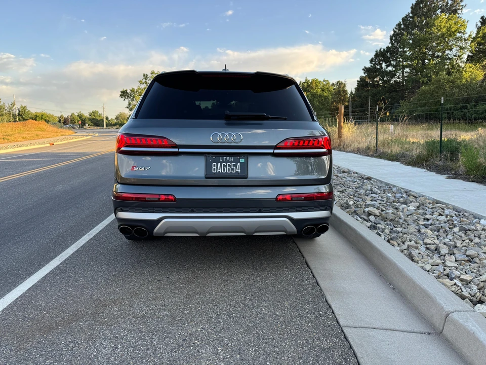 2020 Audi SQ7 - Image 10 of 31