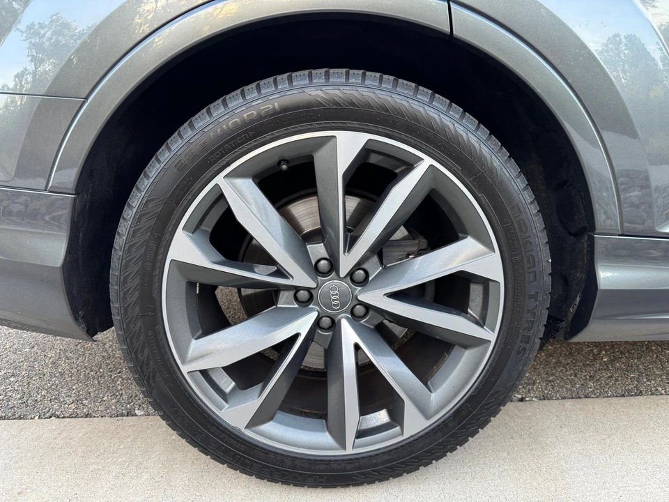 2020 Audi SQ7 - Image 30 of 31