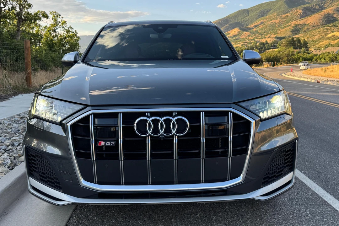 2020 Audi SQ7 - Image 2 of 31