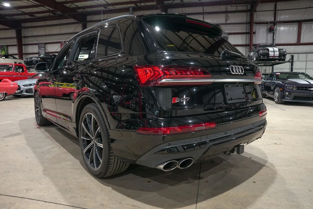 2020 Audi SQ7 - Image 6 of 12
