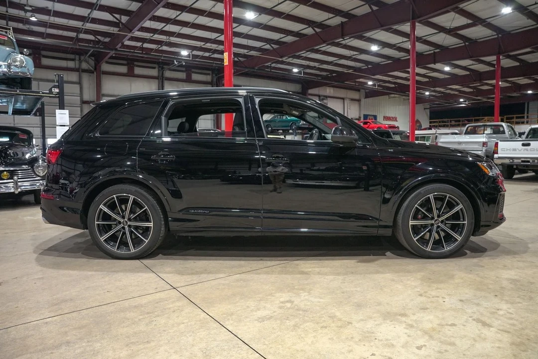 2020 Audi SQ7 - Image 10 of 12