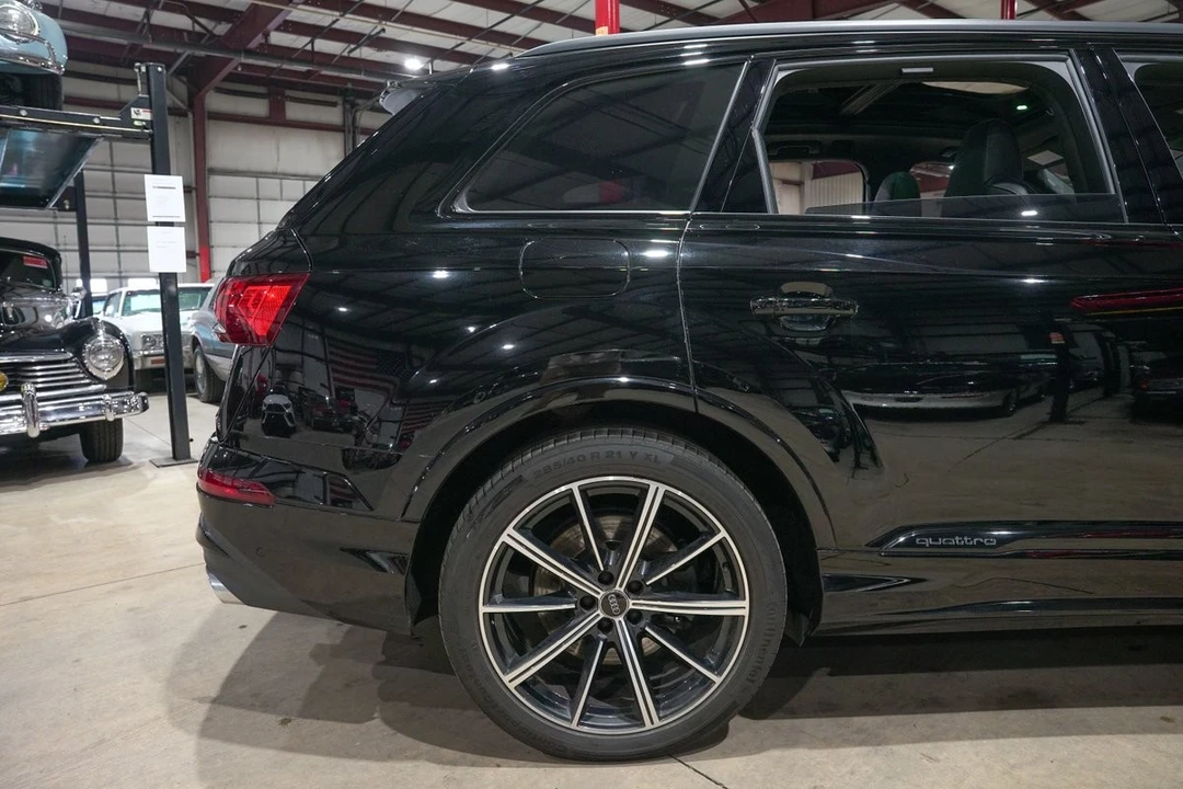 2020 Audi SQ7 - Image 9 of 12