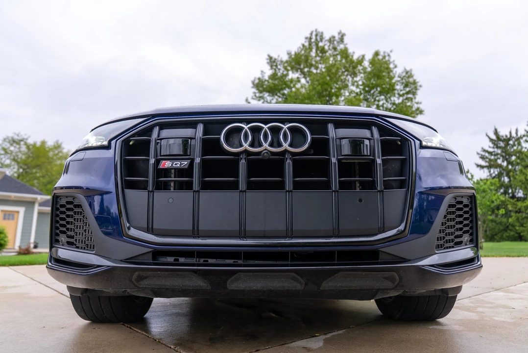 2020 Audi SQ7 - Image 14 of 31