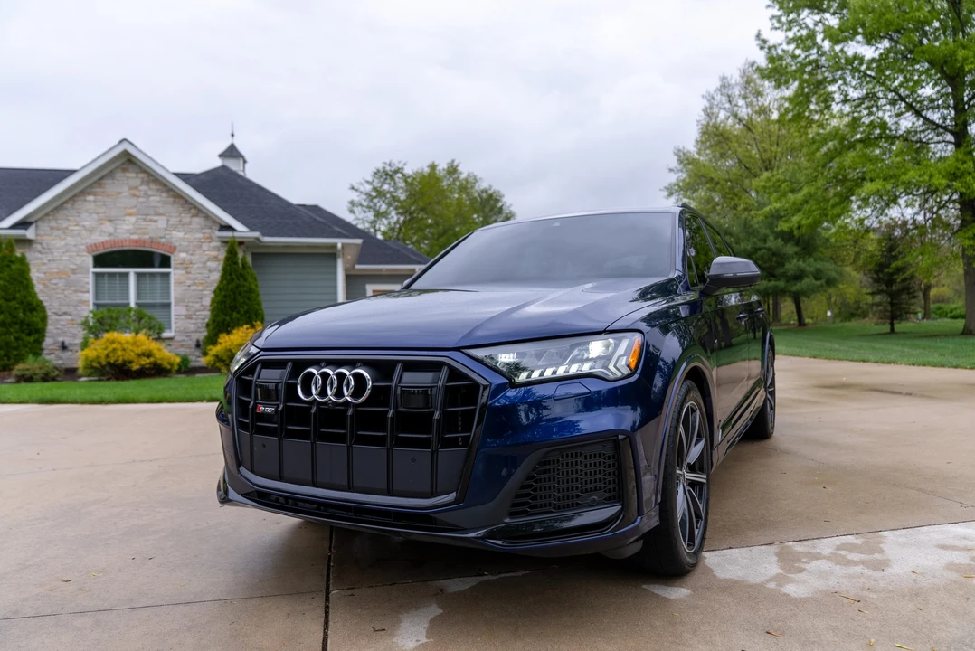 2020 Audi SQ7 - Image 10 of 31