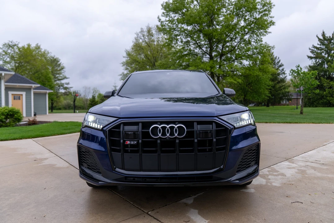2020 Audi SQ7 - Image 11 of 31