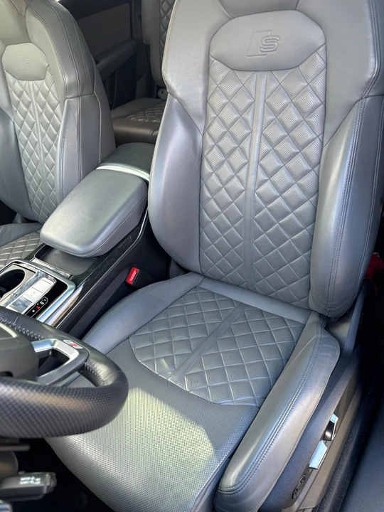 2020 Audi SQ7 - Image 30 of 31