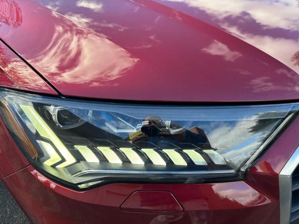 2020 Audi SQ7 - Image 10 of 31