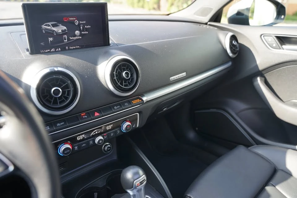 2020 Audi 8V A3 - Image 14 of 19