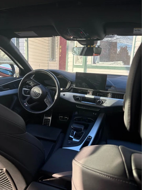 2020 Audi B9 A4 - Image 2 of 5