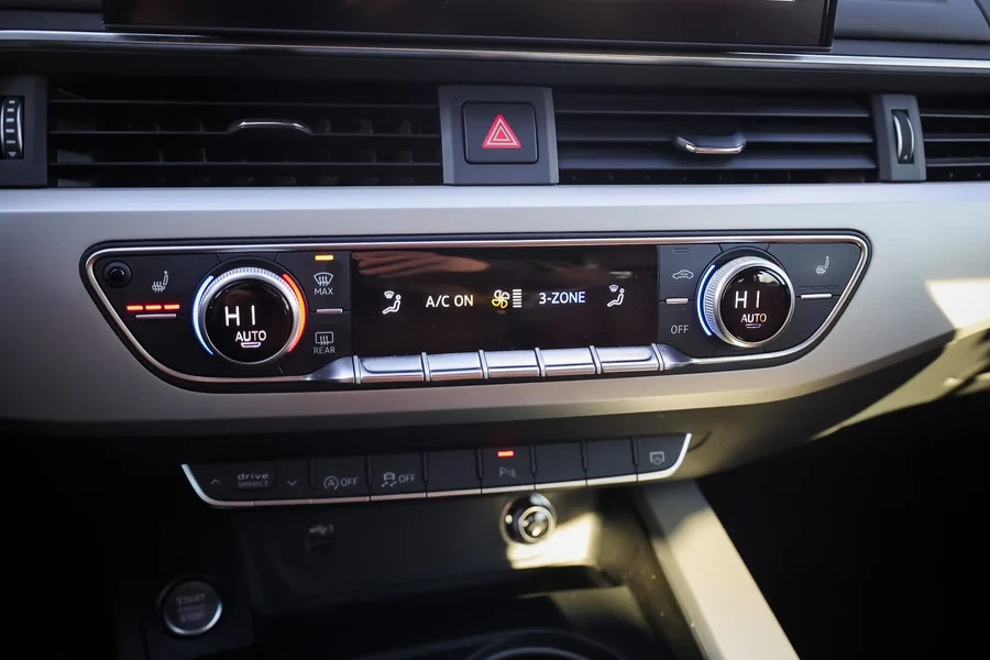 2020 Audi B9 A4 - Image 19 of 20