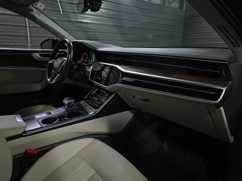 2020 Audi C8 A6 - Image 13 of 20