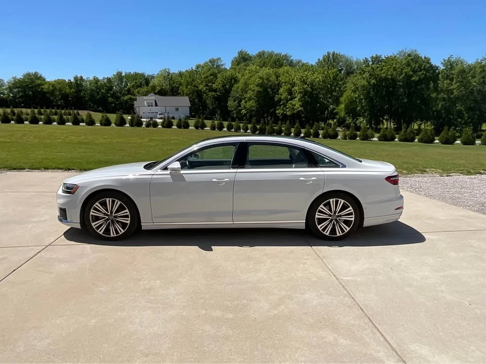 2020 Audi D5 A8 - Image 10 of 11
