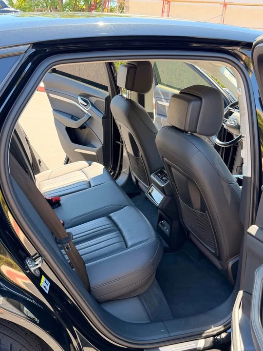 2020 Audi e-tron - Image 13 of 15