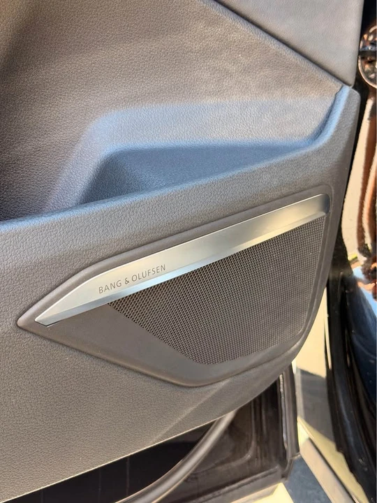 2020 Audi e-tron - Image 15 of 15