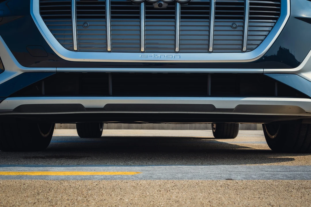 2020 Audi e-tron - Image 15 of 31