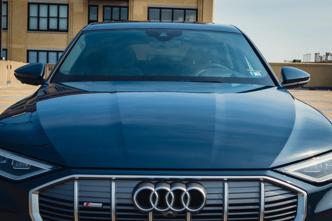 2020 Audi e-tron - Image 12 of 31