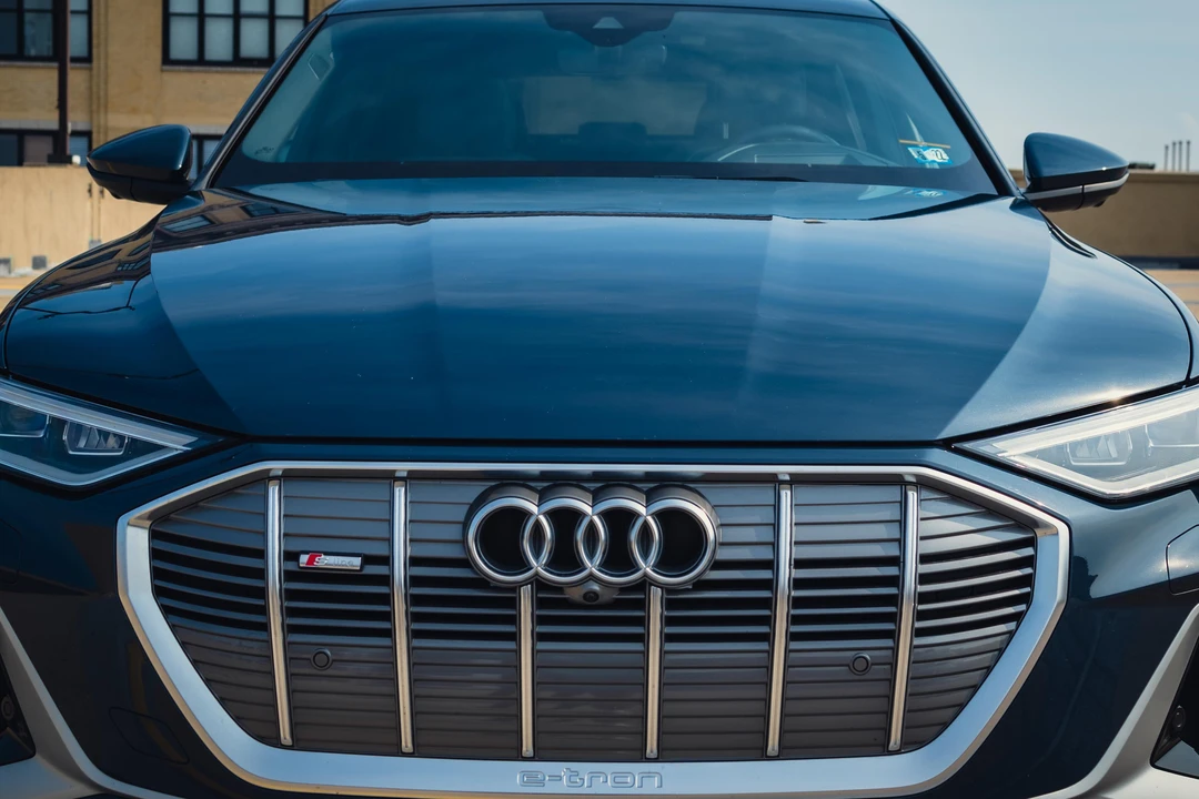 2020 Audi e-tron - Image 11 of 31