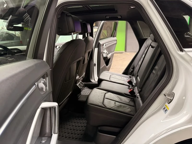 2020 Audi F3 Q3 - Image 12 of 19