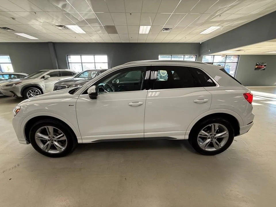 2020 Audi F3 Q3 - Image 2 of 20