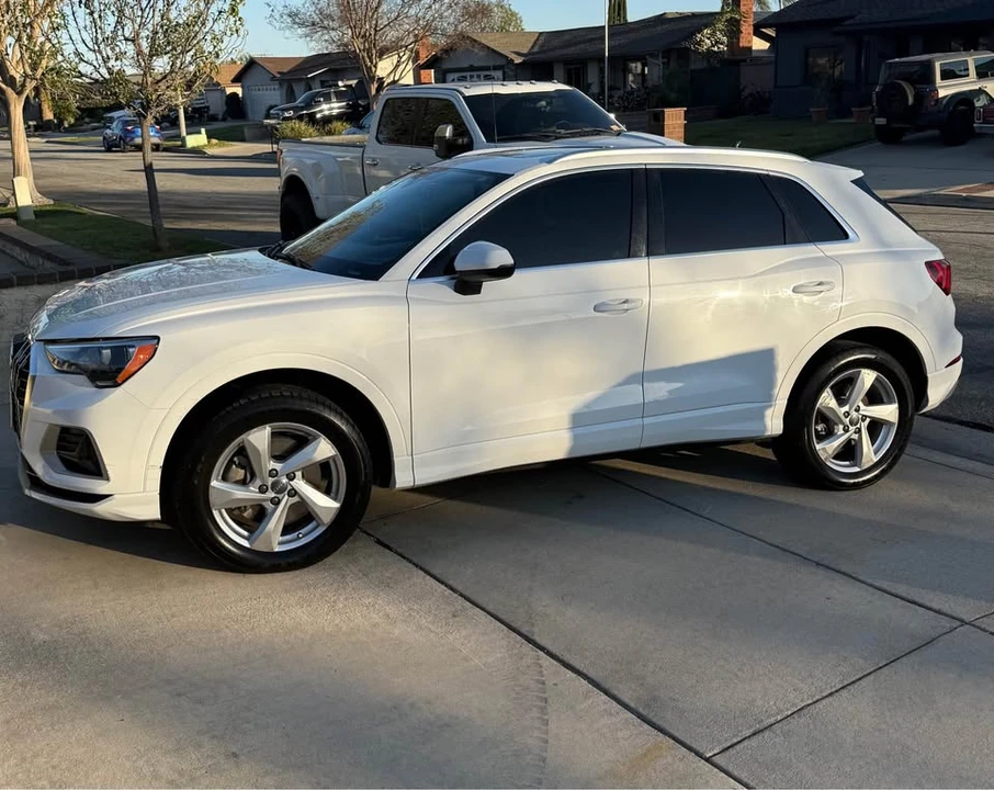 2020 Audi F3 Q3 - Image 2 of 10