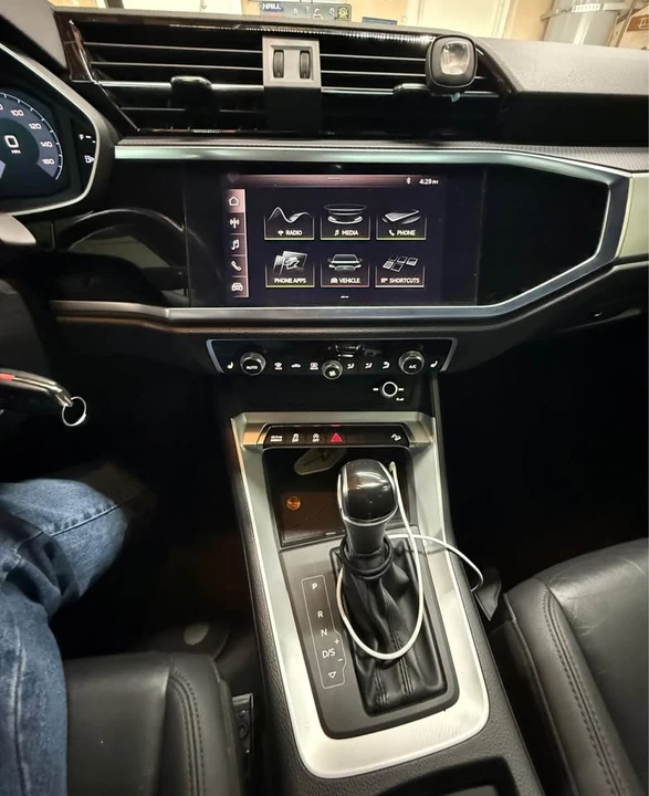 2020 Audi F3 Q3 - Image 7 of 10