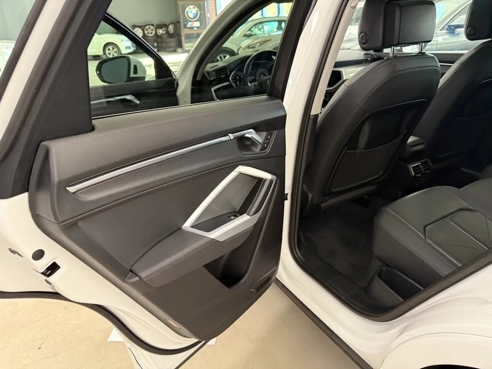 2020 Audi F3 Q3 - Image 16 of 17