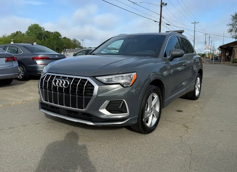 2020 Audi F3 Q3 - Image 3 of 17