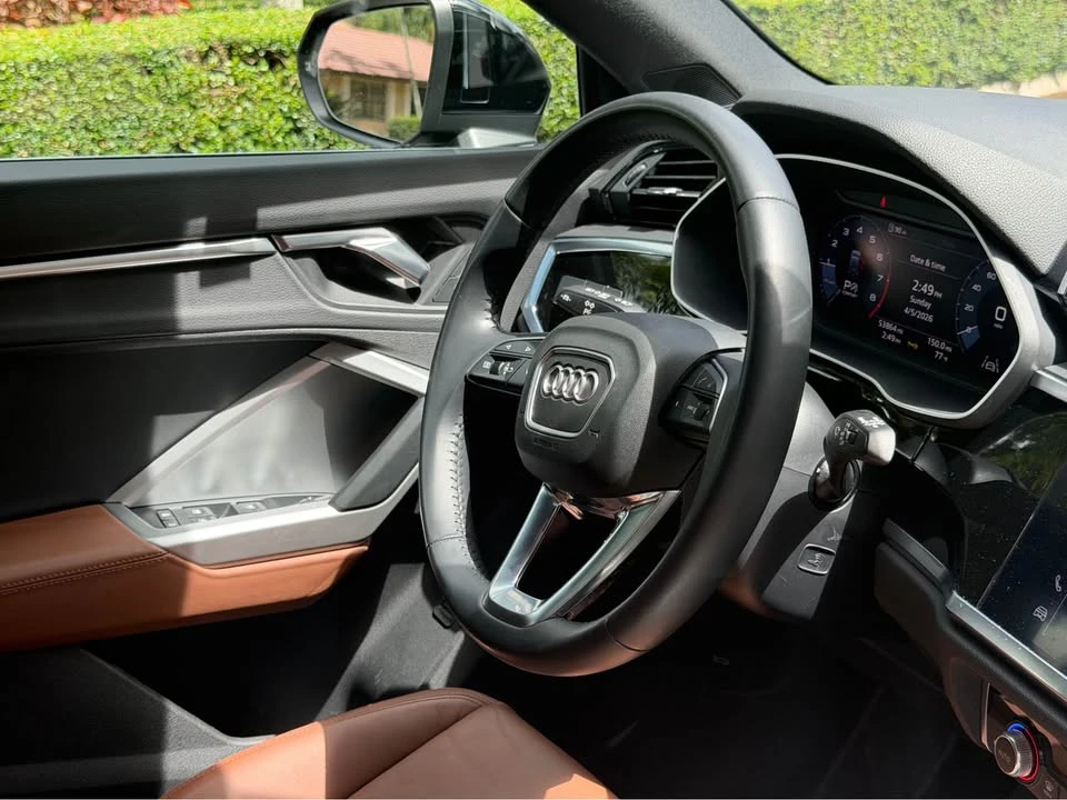 2020 Audi F3 Q3 - Image 11 of 16