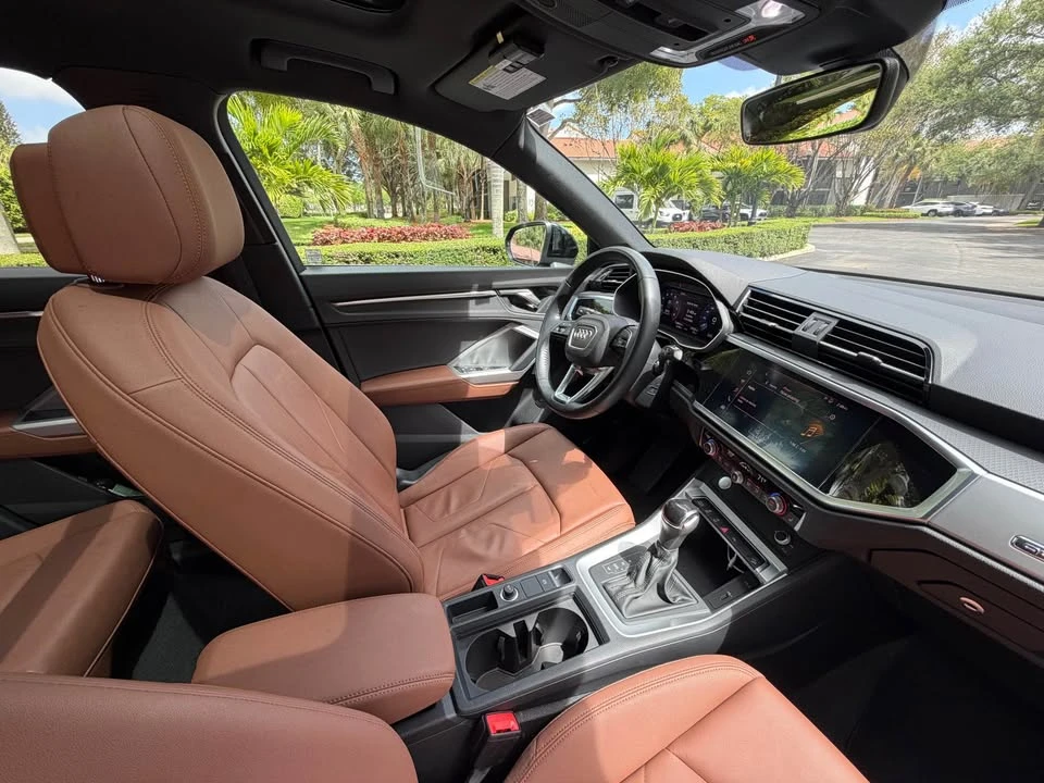2020 Audi F3 Q3 - Image 8 of 16
