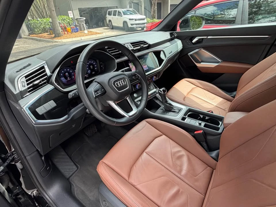 2020 Audi F3 Q3 - Image 7 of 16