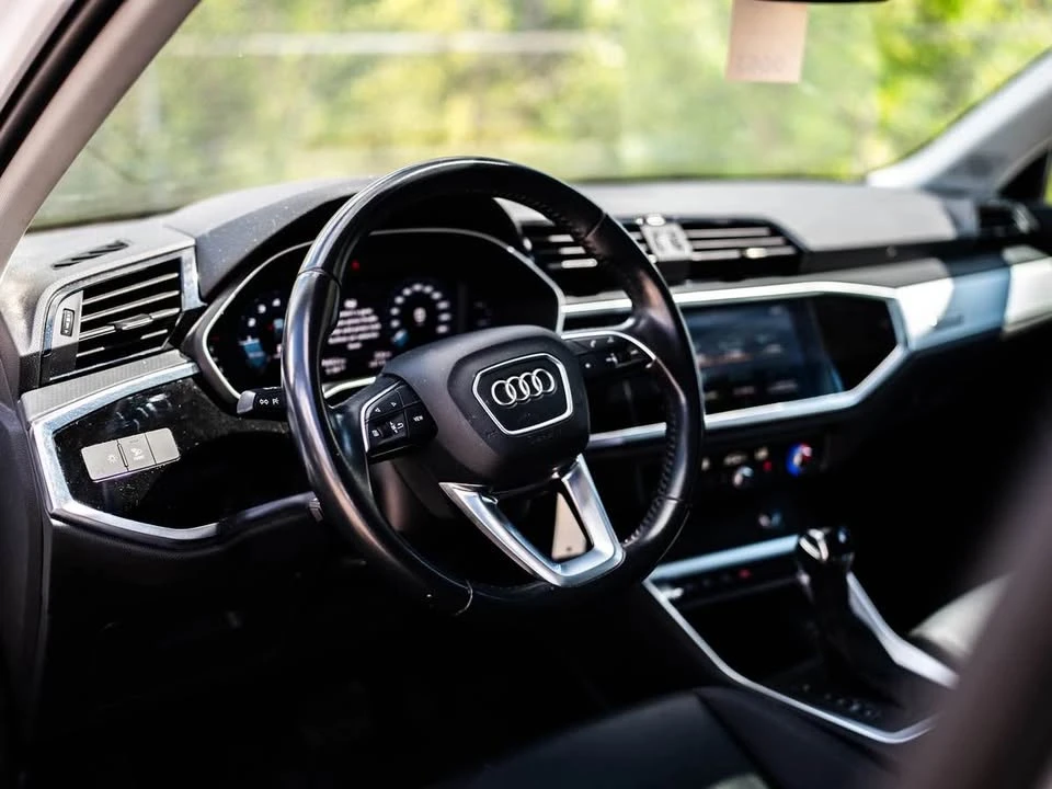2020 Audi F3 Q3 - Image 9 of 10