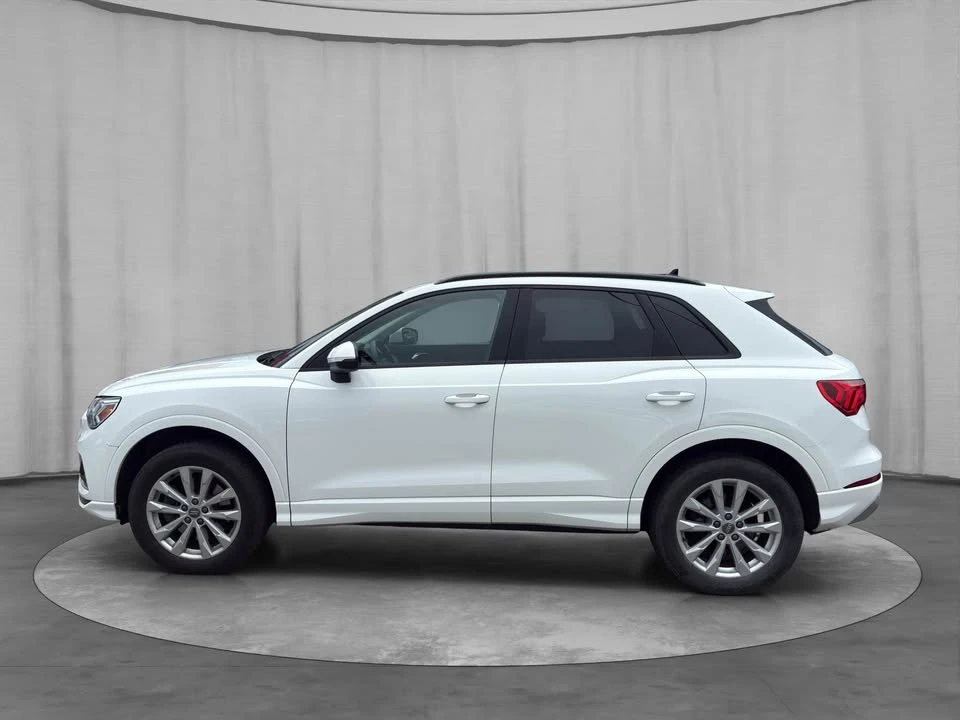 2020 Audi F3 Q3 - Image 2 of 10