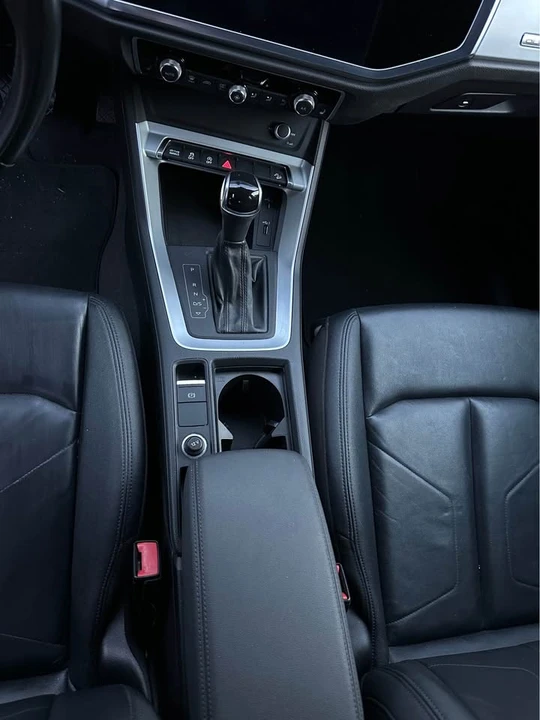 2020 Audi F3 Q3 - Image 8 of 12