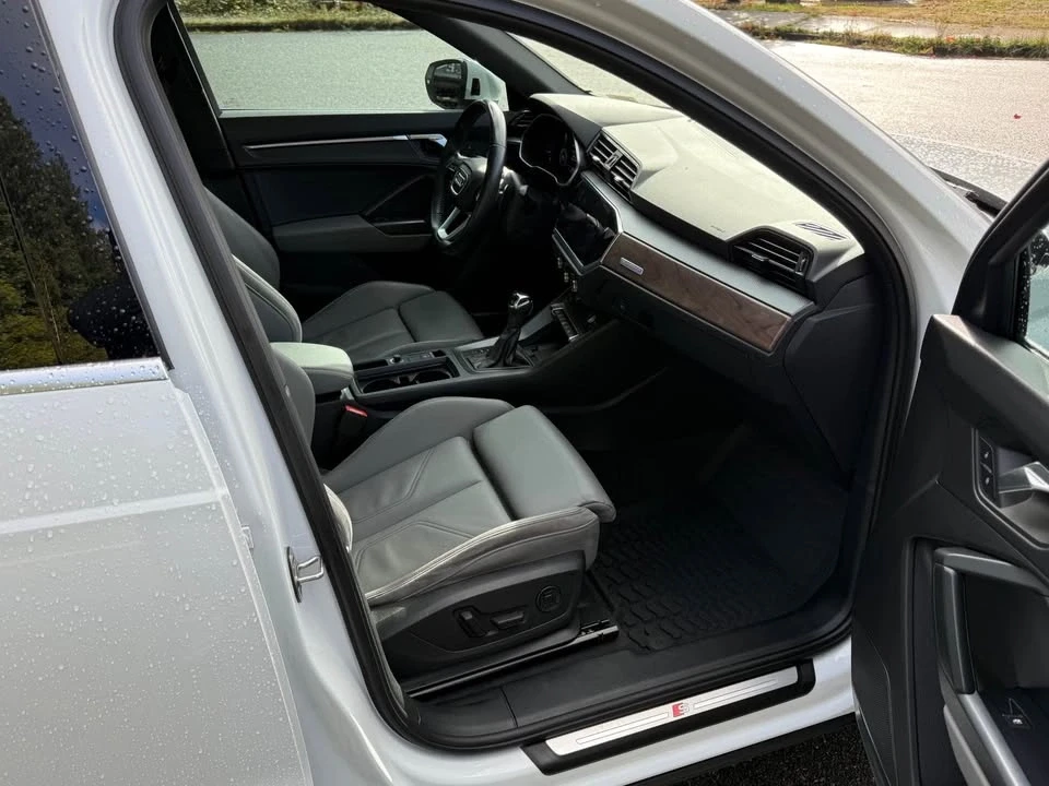 2020 Audi F3 Q3 - Image 10 of 16