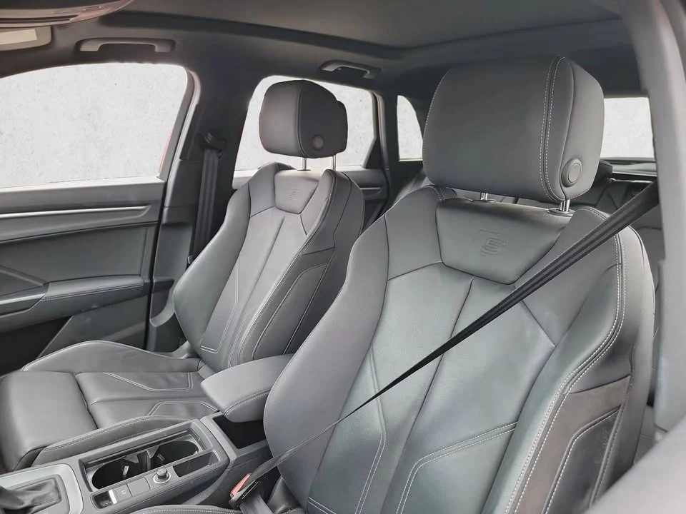 2020 Audi F3 Q3 - Image 9 of 19
