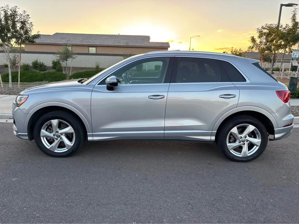 2020 Audi F3 Q3 - Image 8 of 17