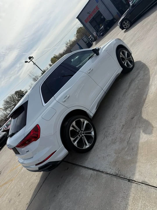 2020 Audi F3 Q3 - Image 4 of 18