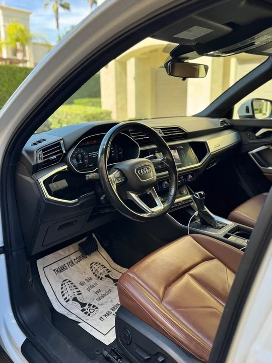 2020 Audi F3 Q3 - Image 2 of 13