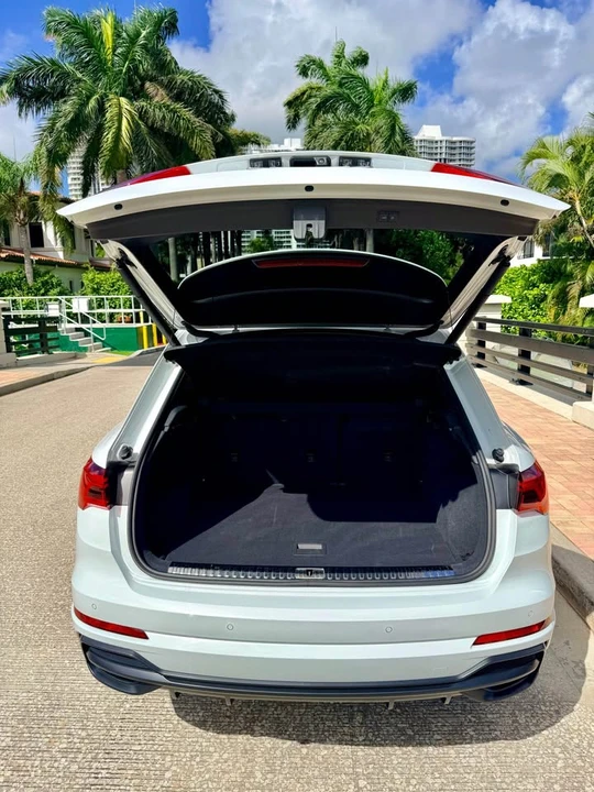 2020 Audi F3 Q3 - Image 11 of 20