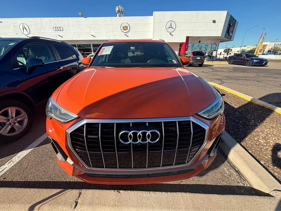 2020 Audi F3 Q3 - Image 2 of 17